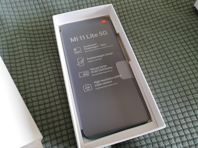 XiaomiのMi11Lite5G購入レビュー。手にして感じた感想♪ | ＊暮らしを楽しむ365days＊